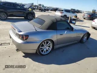 ✅ 2004 Honda S2000 • VIN: JHMAP214X4T000300 • Лот: 85268464. Опубликован ранее на Copart с пробегом 62 828 миль. Бесплатный доступ к архиву аукционных продаж из США и подробный отчёт об истории автомобиля на DreamBid. Изображение 3.