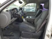 ✅ 2014 Chevrolet Silverado 1500 • VIN: 1GC4CZCG1EF129763 • Lot: 71725385. Wystawiony na Copart z przebiegiem 132 241 mil. Bezpłatny archiwum sprzedaży aukcyjnych z USA i szczegółowy raport historii pojazdu na DreamBid. Zdjęcie 7.