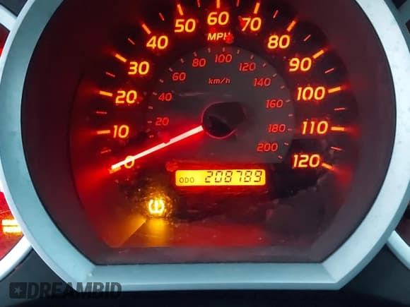 ✅ 2010 Toyota Tacoma • VIN: 3TMLU4EN8AM053525 • Lot: 43680942. Listed on IAAI with 208,789 mi. Free auction sales archive from the USA and detailed vehicle history report at DreamBid. Image 15.