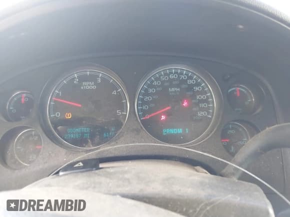 ✅ 2014 Chevrolet Silverado 2500HD LTZ • VIN: 1GC1KYE87EF141079 • Лот: 41070591. Опубликован ранее на IAAI с пробегом 239 187 миль. Бесплатный доступ к архиву аукционных продаж из США и подробный отчёт об истории автомобиля на DreamBid. Изображение 7.