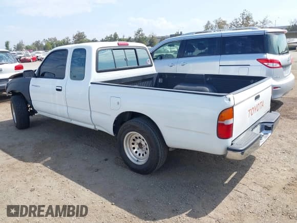 ✅ 1997 Toyota Tacoma • VIN: 4TAVL52N7VZ297530 • Lot: 43066191. Wystawiony na IAAI z przebiegiem 143 300 mil. Bezpłatny archiwum sprzedaży aukcyjnych z USA i szczegółowy raport historii pojazdu na DreamBid. Zdjęcie 3.