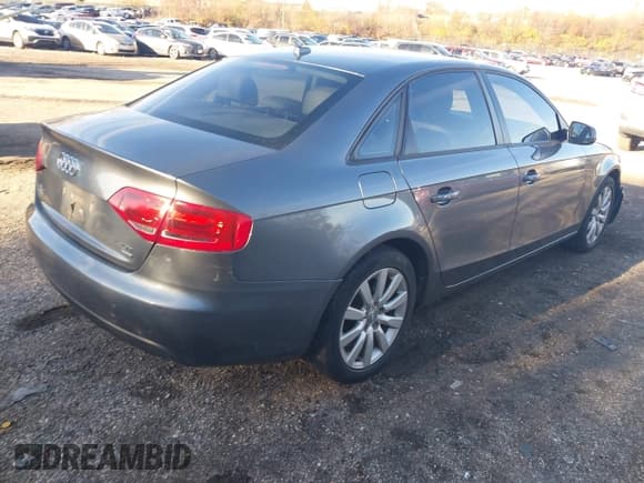 ✅ 2012 Audi A4 Premium • VIN: WAUBFAFLXCA114484 • Lot: 43858668. Listed on IAAI with 154,991 mi. Free auction sales archive from the USA and detailed vehicle history report at DreamBid. Image 4.