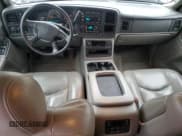 ✅ 2005 Chevrolet Suburban LT • VIN: 1GNFK16ZX5J132840 • Лот: 49240485. Опубликован ранее на Copart с пробегом 204 463 миль. Бесплатный доступ к архиву аукционных продаж из США и подробный отчёт об истории автомобиля на DreamBid. Изображение 8.