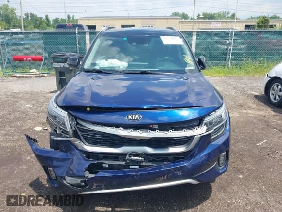 ✅ 2021 Kia Seltos SX • VIN: KNDETCA24M7088062 • Lot: 42728633. Listed on IAAI with 37,717 mi. Free auction sales archive from the USA and detailed vehicle history report at DreamBid. Image 12.