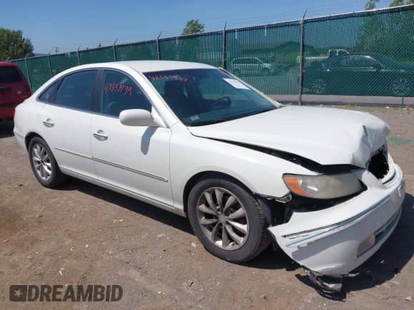 2007 Hyundai Azera SE с VIN KMHFC46F07A175935, выставлен на аукционе IAAI как лот 42553939 с пробегом 155 654 миль миль и . История ставок и продаж доступна на DreamBid. Изображение 1.