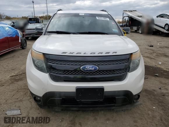 ✅ 2013 Ford Explorer Sport • VIN: 1FM5K8GTXDGC38767 • Lot: 90451805. Wystawiony na Copart z przebiegiem 166 948 mil. Bezpłatny archiwum sprzedaży aukcyjnych z USA i szczegółowy raport historii pojazdu na DreamBid. Zdjęcie 5.