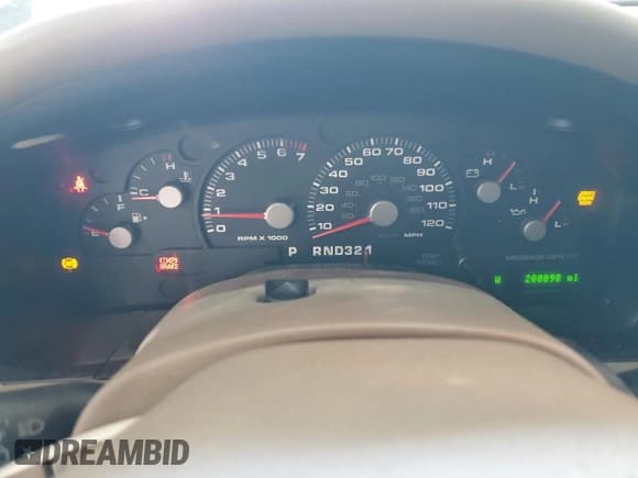 ✅ 2005 Ford Explorer Limited • VIN: 1FMDU75W75ZA72422 • Lot: 62358465. Wystawiony na Copart z przebiegiem 200 098 mil. Bezpłatny archiwum sprzedaży aukcyjnych z USA i szczegółowy raport historii pojazdu na DreamBid. Zdjęcie 9.