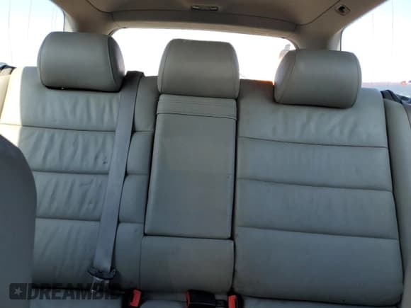 ✅ 2002 Audi A6 • VIN: WAUVT64B72N109215 • Лот: 65030684. Опубликован ранее на Copart с пробегом 174 946 миль. Бесплатный доступ к архиву аукционных продаж из США и подробный отчёт об истории автомобиля на DreamBid. Изображение 10.