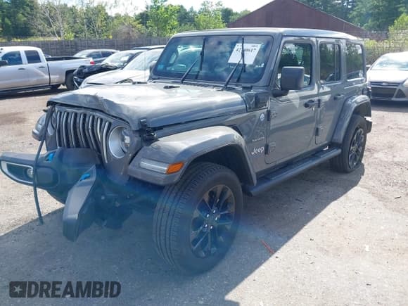 ✅ 2023 Jeep Wrangler Sahara • VIN: 1C4JJXP64PW568165 • Lot: 42740617. Listed on IAAI with 86,559 mi. Free auction sales archive from the USA and detailed vehicle history report at DreamBid. Image 23.