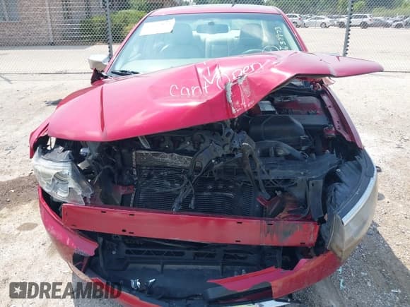 ✅ 2009 Lincoln MKZ • VIN: 3LNHM26T19R610146 • Lot: 42637973. Wystawiony na IAAI z przebiegiem 153 990 mil. Bezpłatny archiwum sprzedaży aukcyjnych z USA i szczegółowy raport historii pojazdu na DreamBid. Zdjęcie 6.