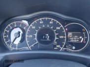 ✅ 2015 Nissan Note S Plus • VIN: 3N1CE2CP1FL374067 • Lot: 41587312. Wystawiony na IAAI z przebiegiem 140 797 mil. Bezpłatny archiwum sprzedaży aukcyjnych z USA i szczegółowy raport historii pojazdu na DreamBid. Zdjęcie 7.