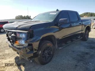 ✅ 2023 Chevrolet Silverado 1500 Custom Trail Boss • VIN: 3GCUDCED4PG363135 • Lot: 62237765. Wystawiony na Copart z przebiegiem 42 795 mil. Bezpłatny archiwum sprzedaży aukcyjnych z USA i szczegółowy raport historii pojazdu na DreamBid. Zdjęcie 1.