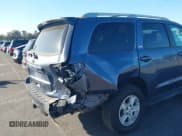 ✅ 2018 Toyota Sequoia SR5 • VIN: 5TDZY5G11JS071489 • Lot: 41350026. Wystawiony na IAAI z przebiegiem 47 570 mil. Bezpłatny archiwum sprzedaży aukcyjnych z USA i szczegółowy raport historii pojazdu na DreamBid. Zdjęcie 6.