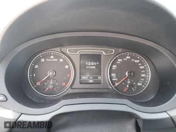 ✅ 2015 Audi Q3 Prestige • VIN: WA1GFCFS4FR011931 • Лот: 66250425. Опубликован ранее на Copart с пробегом 125 912 миль. Бесплатный доступ к архиву аукционных продаж из США и подробный отчёт об истории автомобиля на DreamBid. Изображение 9.