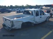 ✅ 2000 Chevrolet Silverado 1500 LS • VIN: 1GCEC19V8YZ284910 • Lot: 43143676. Wystawiony na IAAI z przebiegiem 127 000 mil. Bezpłatny archiwum sprzedaży aukcyjnych z USA i szczegółowy raport historii pojazdu na DreamBid. Zdjęcie 4.