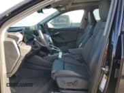 ✅ 2025 Audi Q6 e-tron Premium Plus • VIN: WA124BGF6SA008419 • Lot: 69129365. Wystawiony na Copart z przebiegiem 4 708 mil. Bezpłatny archiwum sprzedaży aukcyjnych z USA i szczegółowy raport historii pojazdu na DreamBid. Zdjęcie 7.