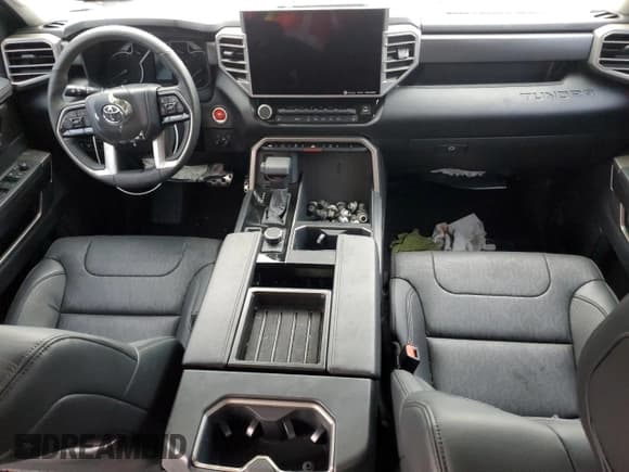 ✅ 2022 Toyota Tundra SR5 • VIN: 5TFLA5DB8NX048184 • Лот: 91788725. Опубликован ранее на Copart с пробегом Не указан. Бесплатный доступ к архиву аукционных продаж из США и подробный отчёт об истории автомобиля на DreamBid. Изображение 8.