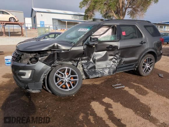 ✅ 2016 Ford Explorer Sport • VIN: 1FM5K8GT2GGB79816 • Lot: 63472535. Wystawiony na Copart z przebiegiem 184 914 mil. Bezpłatny archiwum sprzedaży aukcyjnych z USA i szczegółowy raport historii pojazdu na DreamBid. Zdjęcie 1.