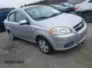 2008 Chevrolet Aveo LS z VIN KL1TD566X8B151512, wystawiony jako IAAI lot #41364928 z przebiegiem 67 477 mil mil oraz . Historia ofert i sprzedaży dostępna na DreamBid. Obrazek 1.