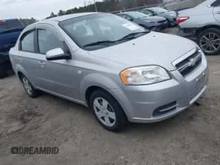 2008 Chevrolet Aveo LS z VIN KL1TD566X8B151512, wystawiony jako IAAI lot #41364928 z przebiegiem 67 477 mil mil oraz . Historia ofert i sprzedaży dostępna na DreamBid. Obrazek 1.