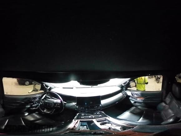 ✅ 2022 Lincoln Navigator Reserve • VIN: 5LMJJ2LT3NEL15090 • Лот: 43728214. Опубликован ранее на IAAI с пробегом 39 473 миль. Бесплатный доступ к архиву аукционных продаж из США и подробный отчёт об истории автомобиля на DreamBid. Изображение 19.