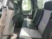 2009 Chevrolet Silverado 1500 Work Truck z VIN 1GCEK19099Z125371, wystawiony jako Copart lot #80752305 z przebiegiem 171 187 mil mil oraz Czysty tytuł • Clean title. Historia ofert i sprzedaży dostępna na DreamBid. Obrazek 10.