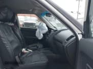 ✅ 2013 Kia Soul • VIN: KNDJT2A51D7549267 • Lot: 43648212. Listed on IAAI with 263,777 mi. Free auction sales archive from the USA and detailed vehicle history report at DreamBid. Image 5.