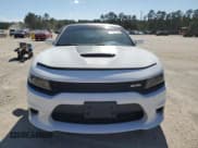 ✅ 2022 Dodge Charger R/T • VIN: 2C3CDXCT3NH244491 • Lot: 85069135. Wystawiony na Copart z przebiegiem 63 720 mil. Bezpłatny archiwum sprzedaży aukcyjnych z USA i szczegółowy raport historii pojazdu na DreamBid. Zdjęcie 5.