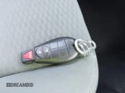 ✅ 2019 Ram 1500 Express • VIN: 1C6RR6KT5KS552244 • Lot: 42159195. Wystawiony na IAAI z przebiegiem 114 599 mil. Bezpłatny archiwum sprzedaży aukcyjnych z USA i szczegółowy raport historii pojazdu na DreamBid. Zdjęcie 11.