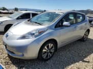 ✅ 2015 Nissan LEAF SV • VIN: 1N4AZ0CP5FC326425 • Lot: 70963675. Wystawiony na Copart z przebiegiem 40 390 mil. Bezpłatny archiwum sprzedaży aukcyjnych z USA i szczegółowy raport historii pojazdu na DreamBid. Zdjęcie 1.