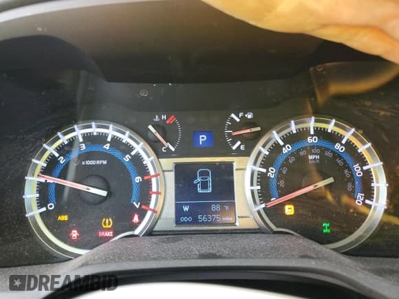 ✅ 2017 Toyota 4Runner SR5 • VIN: JTEBU5JR4H5469061 • Lot: 82392415. Wystawiony na Copart z przebiegiem 56 375 mil. Bezpłatny archiwum sprzedaży aukcyjnych z USA i szczegółowy raport historii pojazdu na DreamBid. Zdjęcie 9.