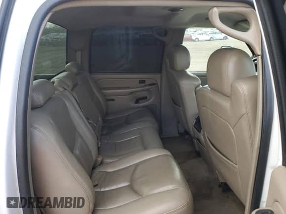 2004 Chevrolet Silverado 2500 LS с VIN 1GCGK23U74F207930, выставлен на аукционе Copart как лот 91037805 с пробегом 284 461 миль миль и Чистый • Clean title. История ставок и продаж доступна на DreamBid. Изображение 10.