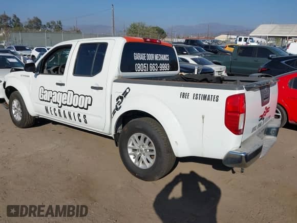 2014 Nissan Frontier Desert Runner z VIN 1N6AD0ER9EN763755, wystawiony jako IAAI lot #43352830 z przebiegiem 221 936 mil mil oraz . Historia ofert i sprzedaży dostępna na DreamBid. Obrazek 3.