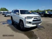 ✅ 2017 Toyota 4Runner TRD Off Road Premium • VIN: JTEBU5JR9H5424925 • Lot: 71713355. Listed on Copart with Not provided. Free auction sales archive from the USA and detailed vehicle history report at DreamBid. Image 13.