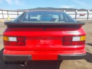 ✅ 1984 Porsche 944 • VIN: WP0AA0948EN456264 • Lot: 42134801. Wystawiony na IAAI z przebiegiem 54 339 mil. Bezpłatny archiwum sprzedaży aukcyjnych z USA i szczegółowy raport historii pojazdu na DreamBid. Zdjęcie 16.