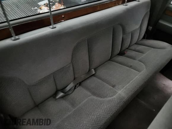 ✅ 1997 Chevrolet Silverado 1500 • VIN: 1GBEK19R4VE163952 • Лот: 93273245. Опубликован ранее на Copart с пробегом 136 497 миль. Бесплатный доступ к архиву аукционных продаж из США и подробный отчёт об истории автомобиля на DreamBid. Изображение 10.