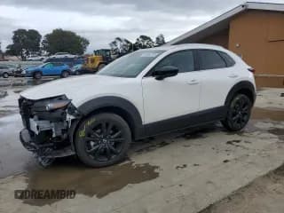 ✅ 2023 Mazda CX-30 Premium Plus • VIN: 3MVDMBEY2PM503681 • Lot: 43654735. Wystawiony na Copart z przebiegiem Nie podano. Bezpłatny archiwum sprzedaży aukcyjnych z USA i szczegółowy raport historii pojazdu na DreamBid. Zdjęcie 1.