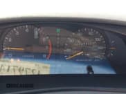 ✅ 1995 Toyota Camry LE • VIN: JT2SK12E2S0301107 • Lot: 42797146. Wystawiony na IAAI z przebiegiem 229 418 mil. Bezpłatny archiwum sprzedaży aukcyjnych z USA i szczegółowy raport historii pojazdu na DreamBid. Zdjęcie 7.