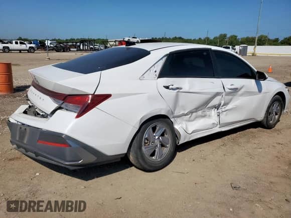 2024 Hyundai Elantra SE with VIN KMHLL4DG3RU683297, listed as a Copart auction lot 80166605 with 15,645 mi miles and Salvage title. Bid and sale history available at DreamBid. Image 3.