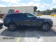 ✅ 2025 Land Rover Range Rover Velar Dynamic SE • VIN: SALYL2EX8SA810607 • Lot: 41568626. Listed on IAAI with 565 mi. Free auction sales archive from the USA and detailed vehicle history report at DreamBid. Image 14.