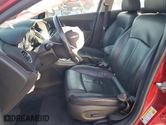 ✅ 2011 Chevrolet Cruze LTZ • VIN: 1G1PH5S99B7152765 • Лот: 82631165. Опубликован ранее на Copart с пробегом 95 641 миль. Бесплатный доступ к архиву аукционных продаж из США и подробный отчёт об истории автомобиля на DreamBid. Изображение 7.