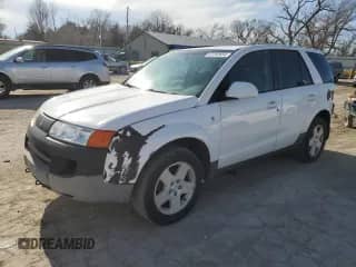 2005 Saturn VUE z VIN 5GZCZ53435S827905, wystawiony jako Copart lot #87292654 z przebiegiem 137 062 mil mil oraz Szkoda całkowita • Salvage title. Historia ofert i sprzedaży dostępna na DreamBid. Obrazek 1.