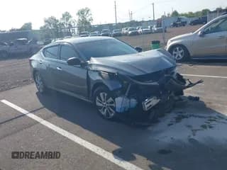 ✅ 2024 Nissan Altima S • VIN: 1N4BL4BV3RN402147 • Lot: 43244537. Wystawiony na IAAI z przebiegiem 33 559 mil. Bezpłatny archiwum sprzedaży aukcyjnych z USA i szczegółowy raport historii pojazdu na DreamBid. Zdjęcie 1.