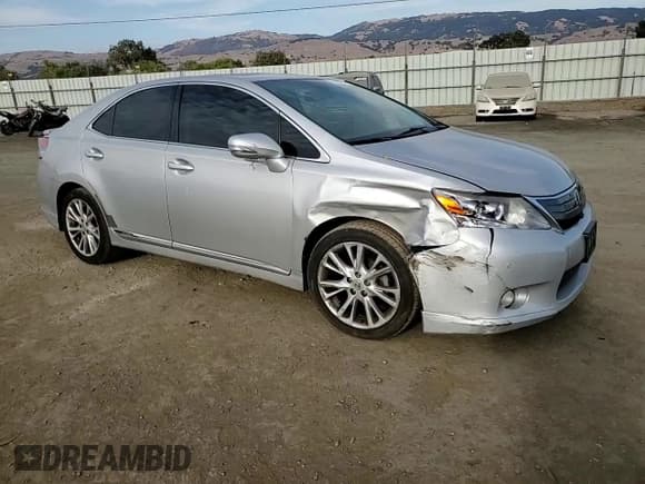 ✅ 2010 Lexus HS 250h • VIN: JTHBB1BA6A2031577 • Лот: 70838814. Опубликован ранее на Copart с пробегом 195 160 миль. Бесплатный доступ к архиву аукционных продаж из США и подробный отчёт об истории автомобиля на DreamBid. Изображение 10.