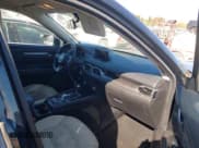 ✅ 2018 Mazda CX-5 Touring • VIN: JM3KFBCM4J0351052 • Lot: 43574119. Wystawiony na IAAI z przebiegiem 118 096 mil. Bezpłatny archiwum sprzedaży aukcyjnych z USA i szczegółowy raport historii pojazdu na DreamBid. Zdjęcie 5.