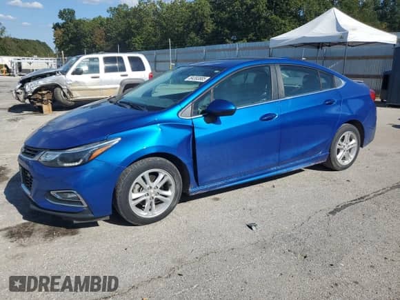 2017 Chevrolet Cruze LT with VIN 1G1BE5SM4H7151748, listed as a Copart auction lot 84393885 with 73,565 mi miles and Clean title. Bid and sale history available at DreamBid. Image 1.