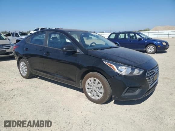 ✅ 2020 Hyundai Accent SE • VIN: 3KPC24A67LE108791 • Лот: 74040624. Опубликован ранее на Copart с пробегом 70 542 миль. Бесплатный доступ к архиву аукционных продаж из США и подробный отчёт об истории автомобиля на DreamBid. Изображение 4.