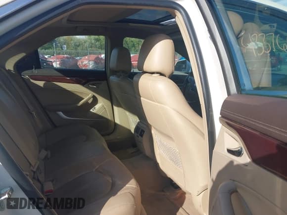 ✅ 2013 Cadillac CTS Luxury • VIN: 1G6DG5E57D0163994 • Lot: 43376631. Listed on IAAI with 132,088 mi. Free auction sales archive from the USA and detailed vehicle history report at DreamBid. Image 8.