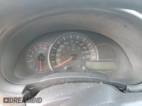 ✅ 2017 Nissan Micra S • VIN: 3N1CK3CP4HL266463 • Лот: 85882525. Опубликован ранее на Copart с пробегом Не указан. Бесплатный доступ к архиву аукционных продаж из США и подробный отчёт об истории автомобиля на DreamBid. Изображение 9.