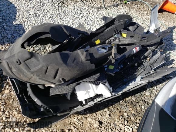 ✅ 2020 Jaguar I-Pace SE • VIN: SADHC2S14L1F79060 • Лот: 43287464. Опубликован ранее на Copart с пробегом 25 775 миль. Бесплатный доступ к архиву аукционных продаж из США и подробный отчёт об истории автомобиля на DreamBid. Изображение 12.